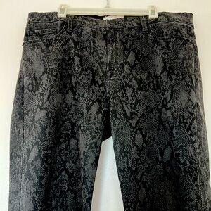 Women’s Frame python print skinny jeans. Grey & dark grey. Size 33